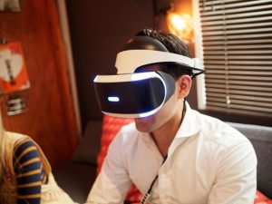 【愛知県警】VR活用 リアルな事故の瞬間を体験
