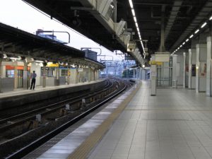【神奈川】二子新地駅ホームで77歳女性が死亡