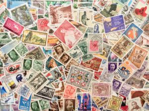 100歳になると自分の切手が発行 バルバドス共和国